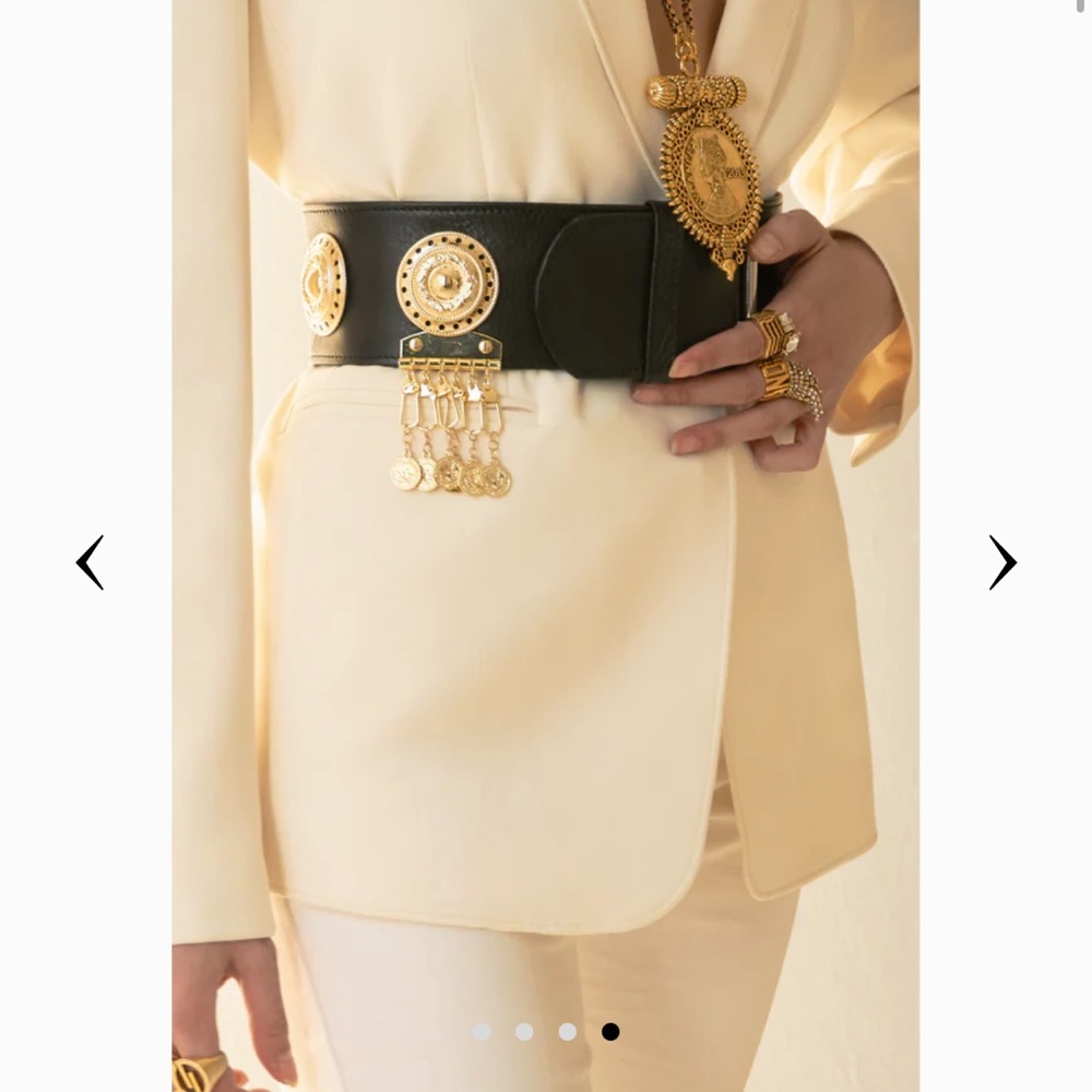 Brand New never worn XS SOLD OUT Romy belt by Dylan Lex - Picture 3 of 3